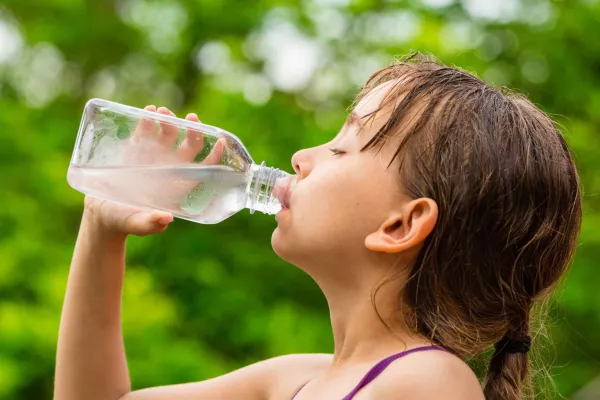 درک خطرات و علائم گرمازدگی کودکان